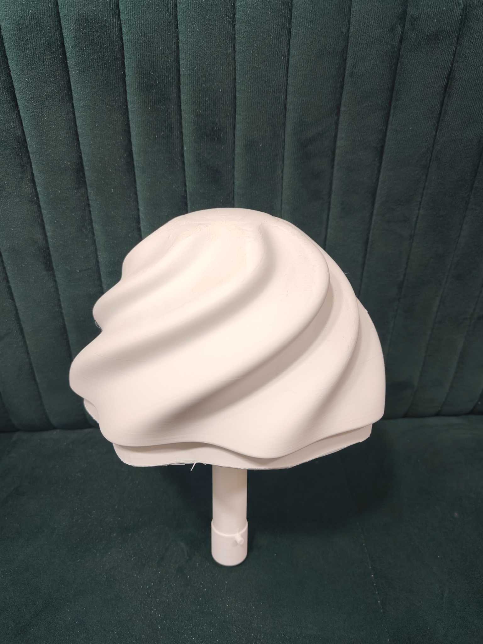 White physical form exploration for the Eclipse lamp head